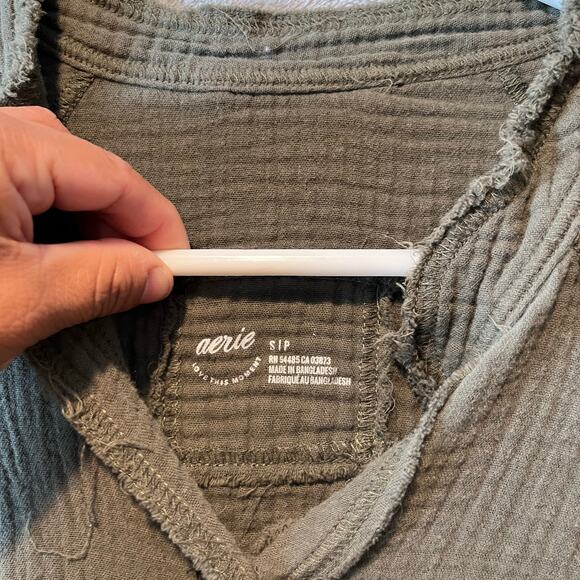 Aerie Gauzy Coverup Shirt Olive Green Size Small Oversized Fit Distressed - Picture 4 of 6